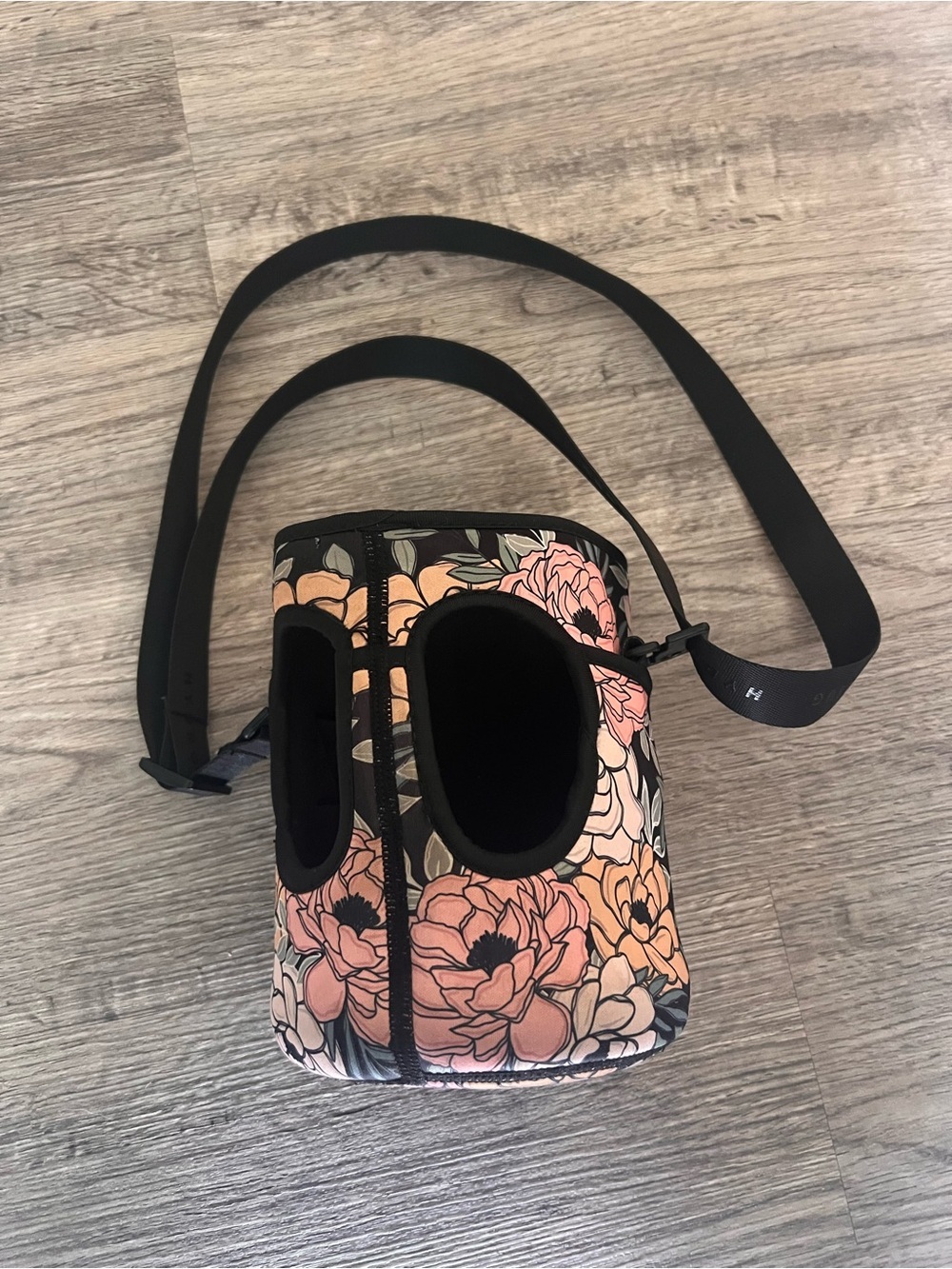HydroJug Floral Neoprene Crossbody Bottle Carrier - Pink Peach